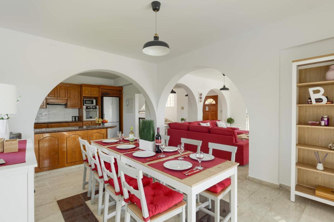 Villa Danae Coral Bay By Villa Plus Peyia Extérieur photo